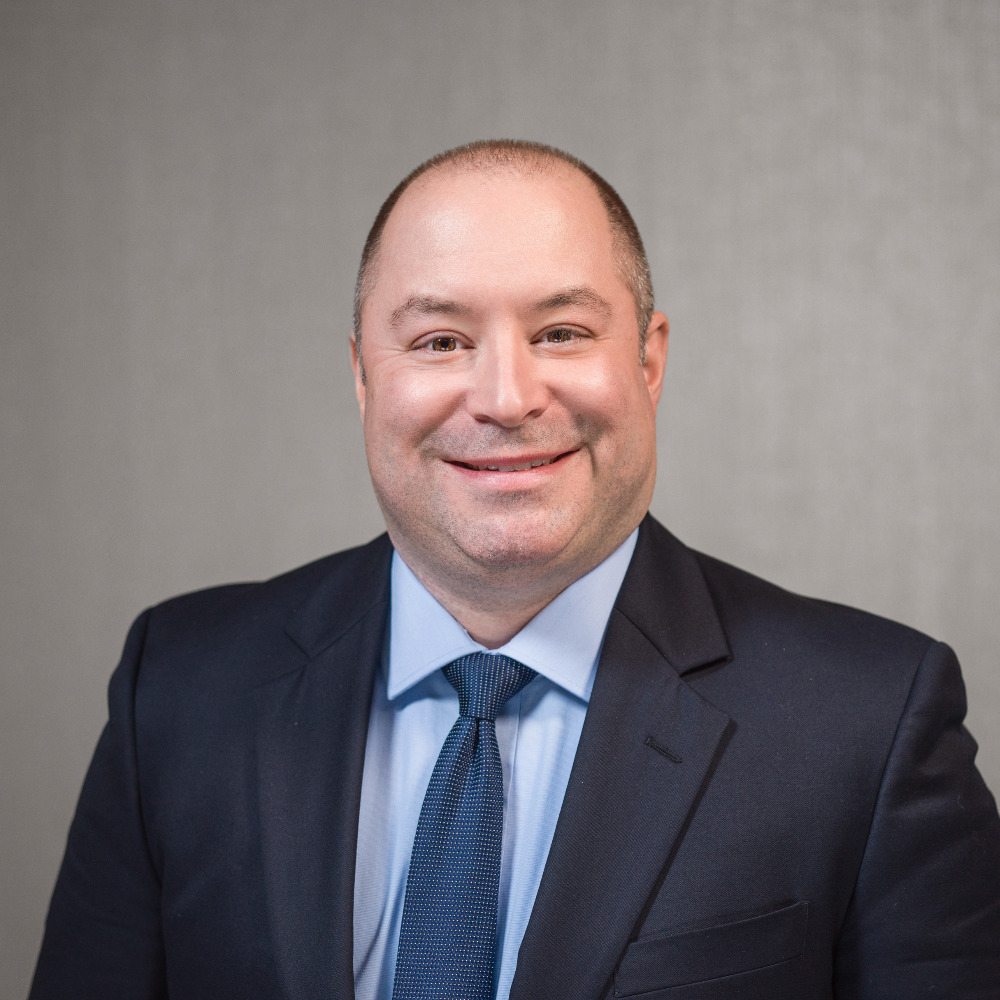 Michael Schneider Headshot