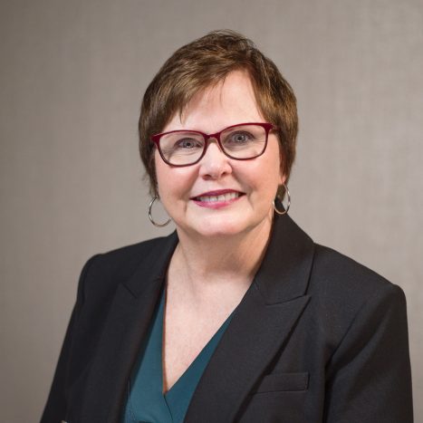 Anne Harney Headshot
