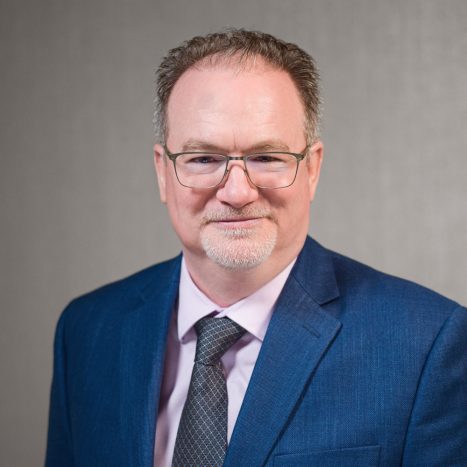 Manus Cowley Headshot