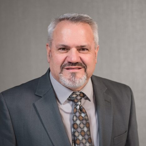 Richard Marz Headshot